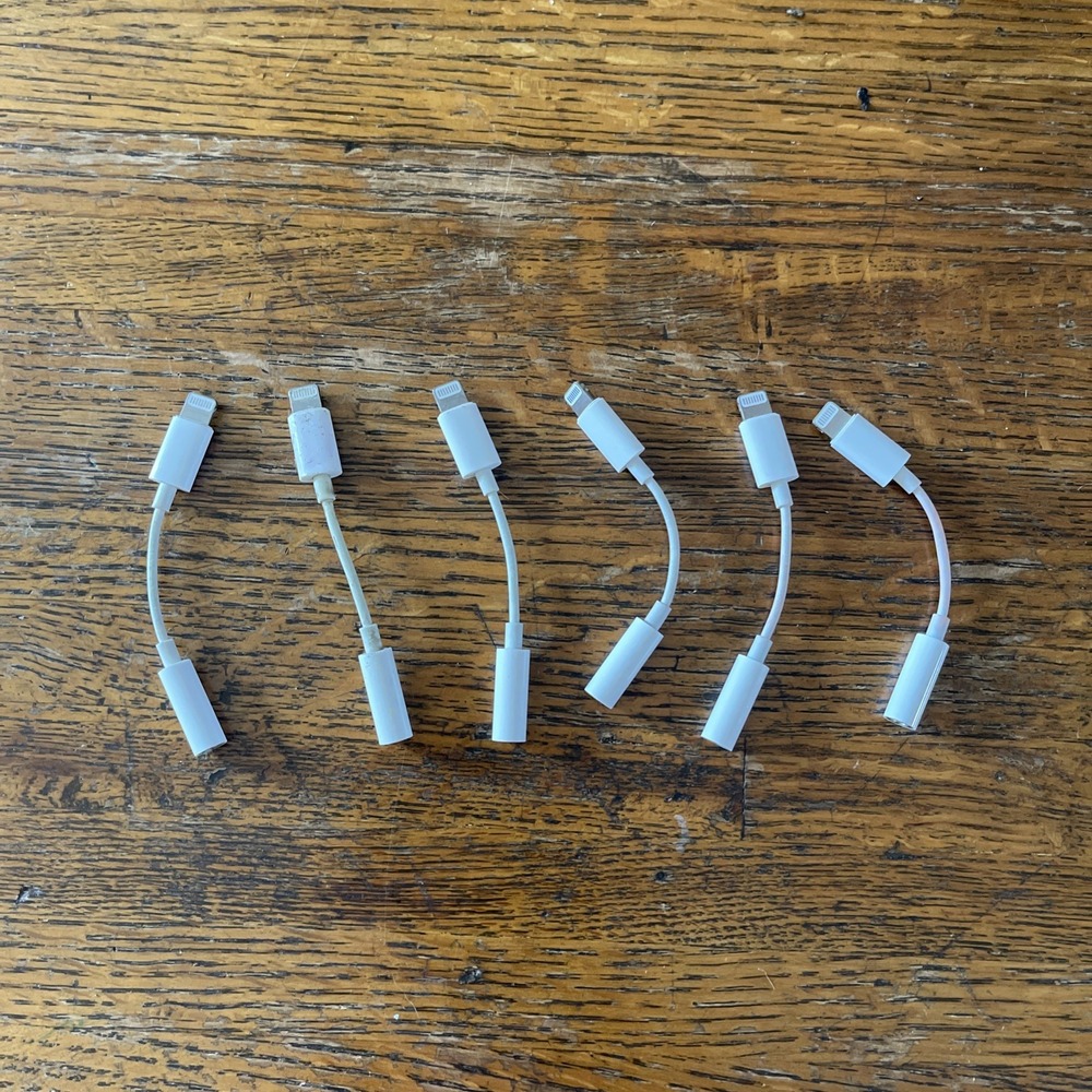 Lot of 6 Apple Lightning to Headphone 3.5mm Jack Adapter White Working